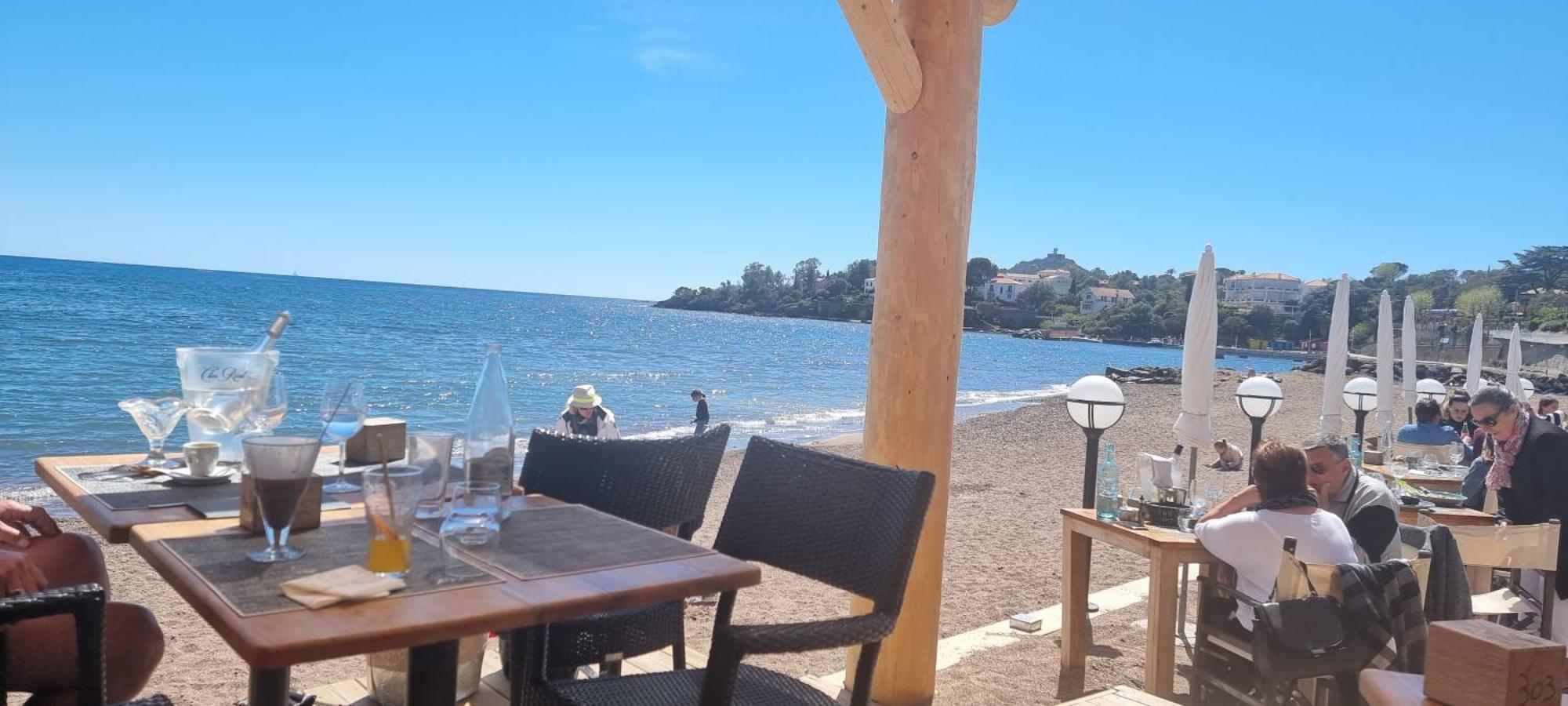 Agay Cap Esterel Village Allee Fleurs - F2 Clim Vue Golf Et Mer - Grande Terrasse Plein Sud Saint-Raphaël Exterior foto